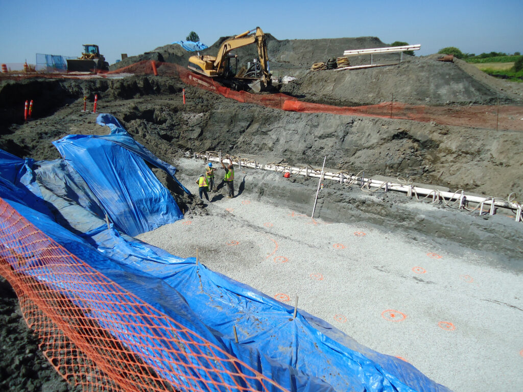 Images demonstrating groundwater dewatering techniques, showcasing the use of pumps and equipment to effectively manage and lower groundwater levels at construction and mining sites for safe and efficient operations.